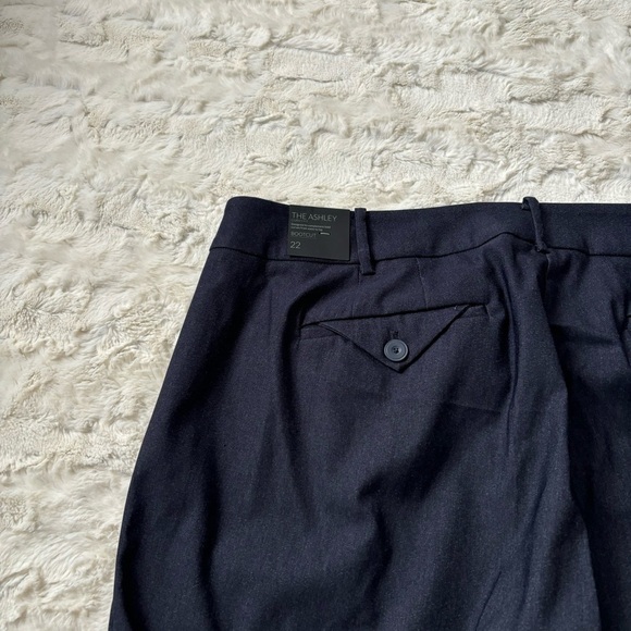 NWT Lane Bryant Women's Size 22 Blue The Ashley Curvy Fit Bootcut Pants - Picture 6 of 6